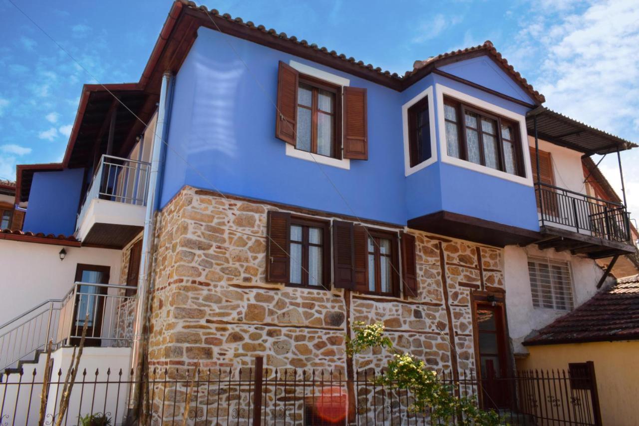 Вілла Renovated Old Manor House With Yard Арнея Екстер'єр фото