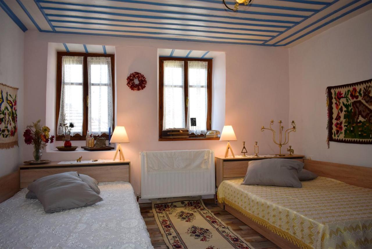 Вілла Renovated Old Manor House With Yard Арнея Екстер'єр фото